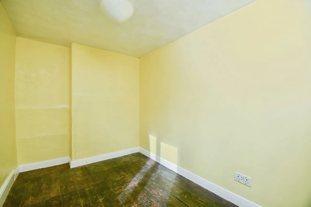 Cliff Street, Whitby, YO21, photo 13