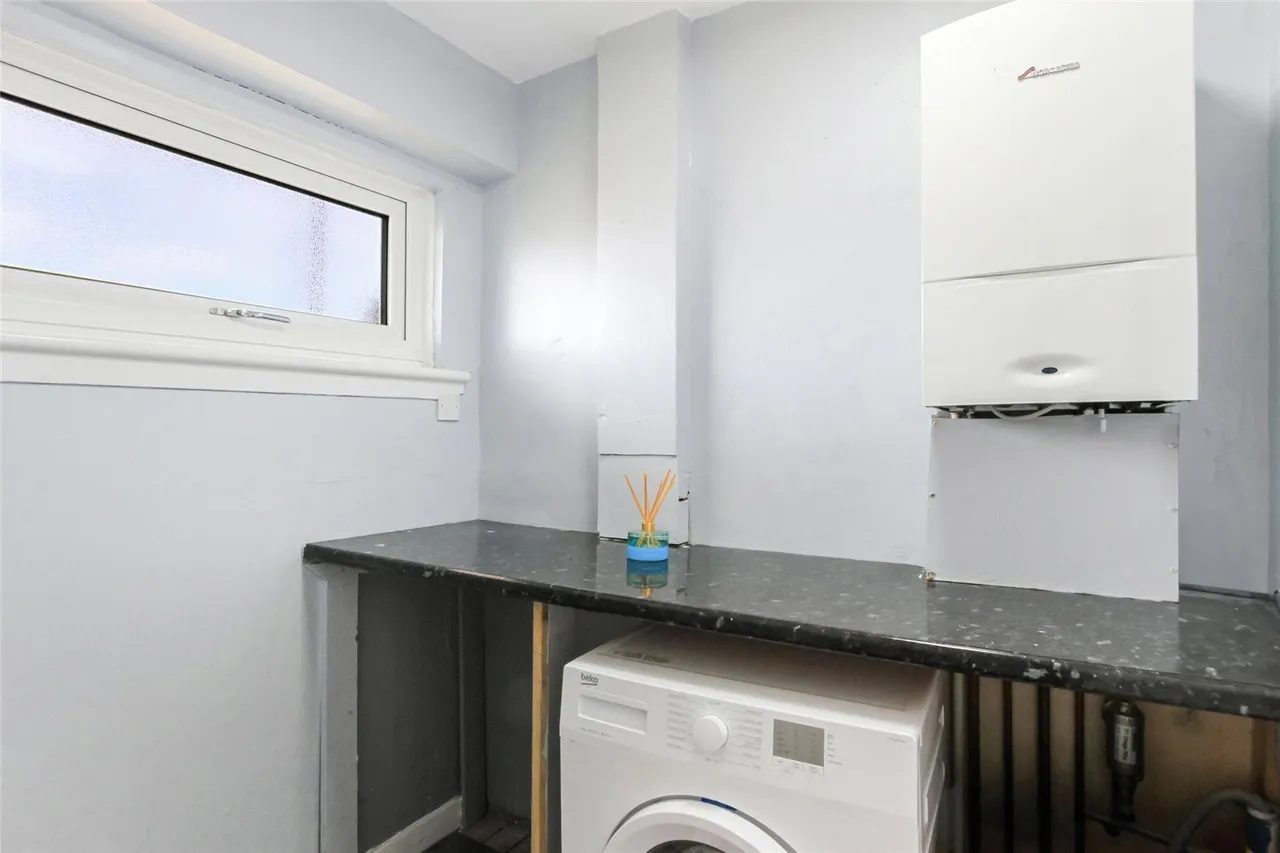Comyn Drive, Wallacestone, Falkirk, Stirlingshire, FK2, photo 10
