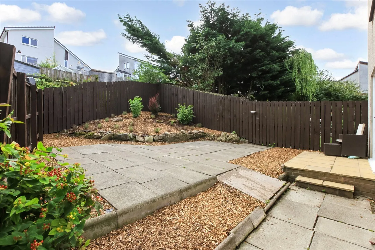Comyn Drive, Wallacestone, Falkirk, Stirlingshire, FK2, photo 19