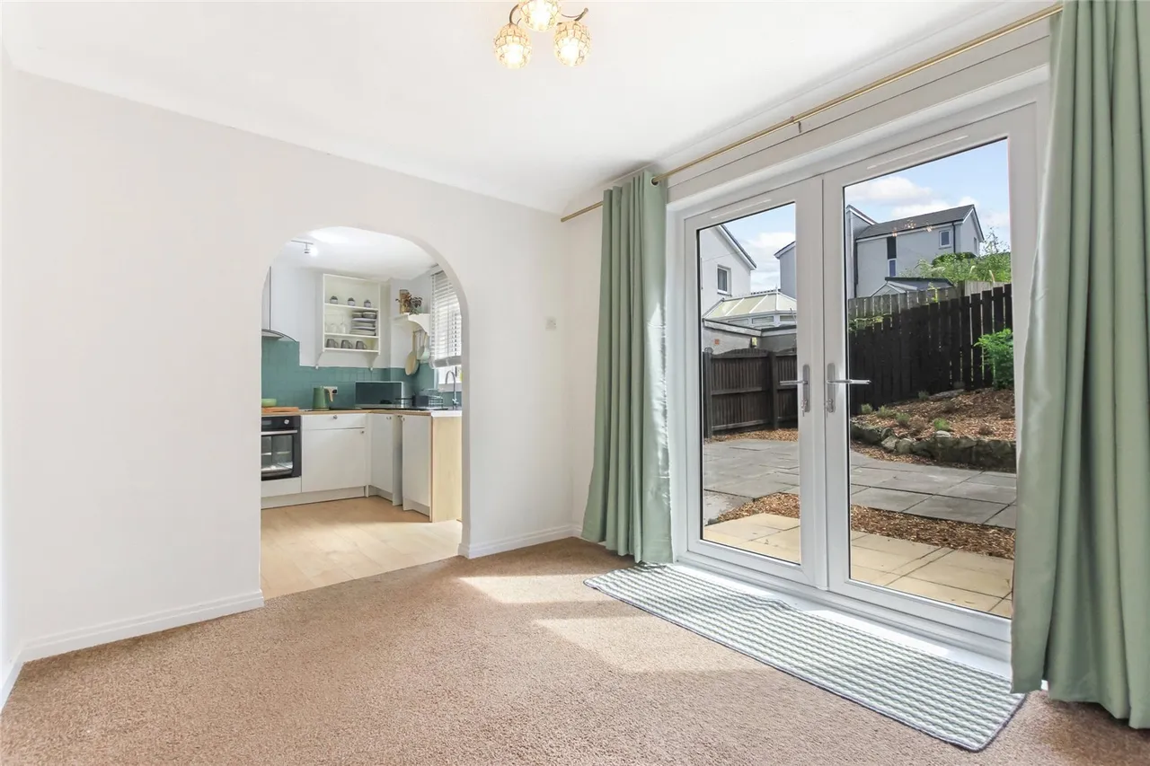Comyn Drive, Wallacestone, Falkirk, Stirlingshire, FK2, photo 8