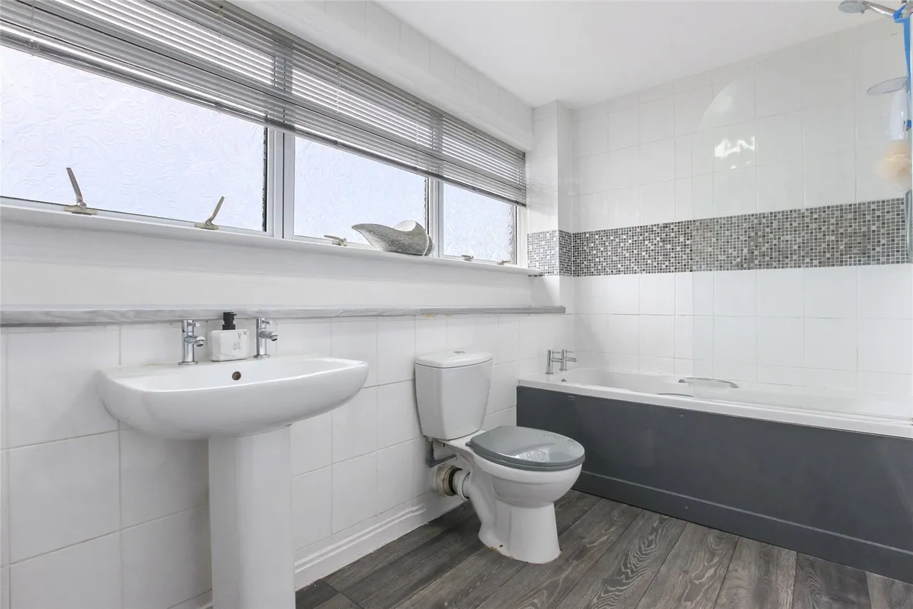 Comyn Drive, Wallacestone, Falkirk, Stirlingshire, FK2, photo 16