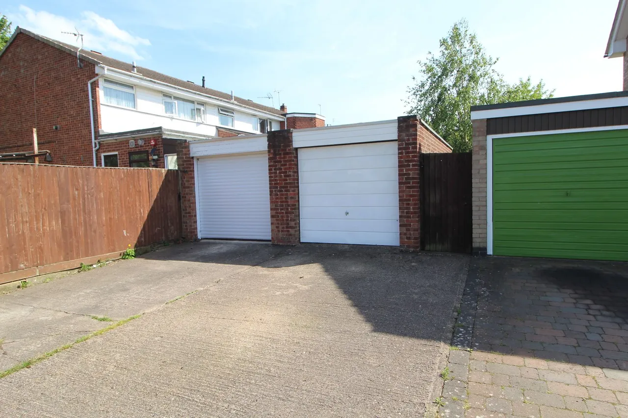 Winslow Drive, Wigston, photo 21
