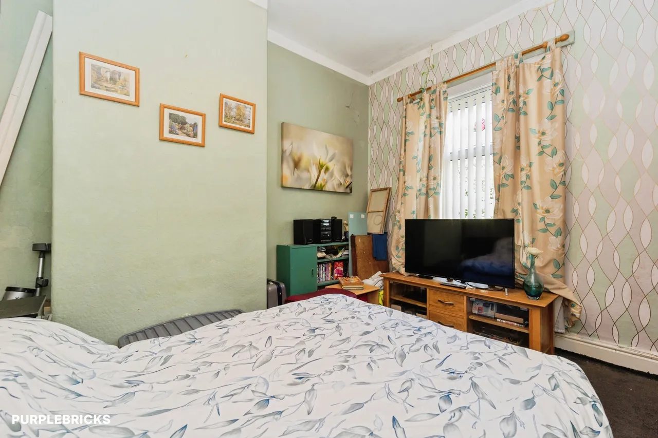 Victoria Road, Dukinfield, SK16, photo 15