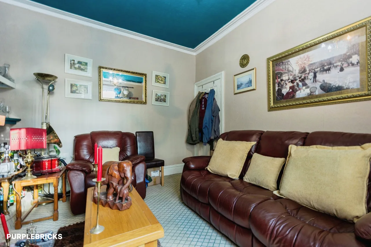 Victoria Road, Dukinfield, SK16, photo 5