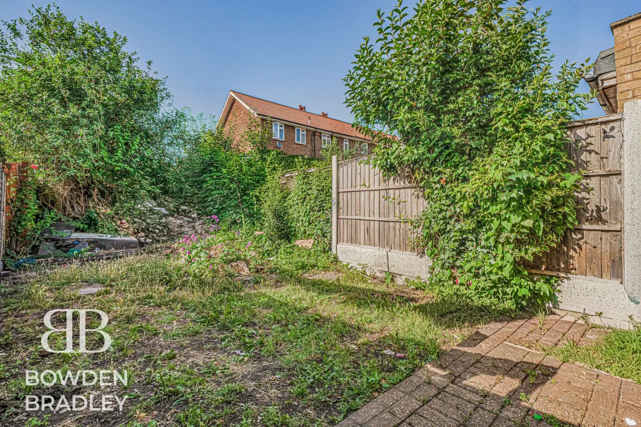 Oakfield Road, East Ham, E6, photo 10