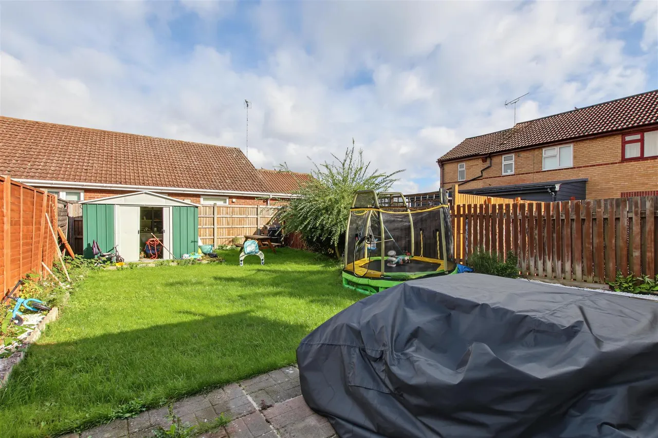 Ashley Gardens, Littleport, CB6, photo 17