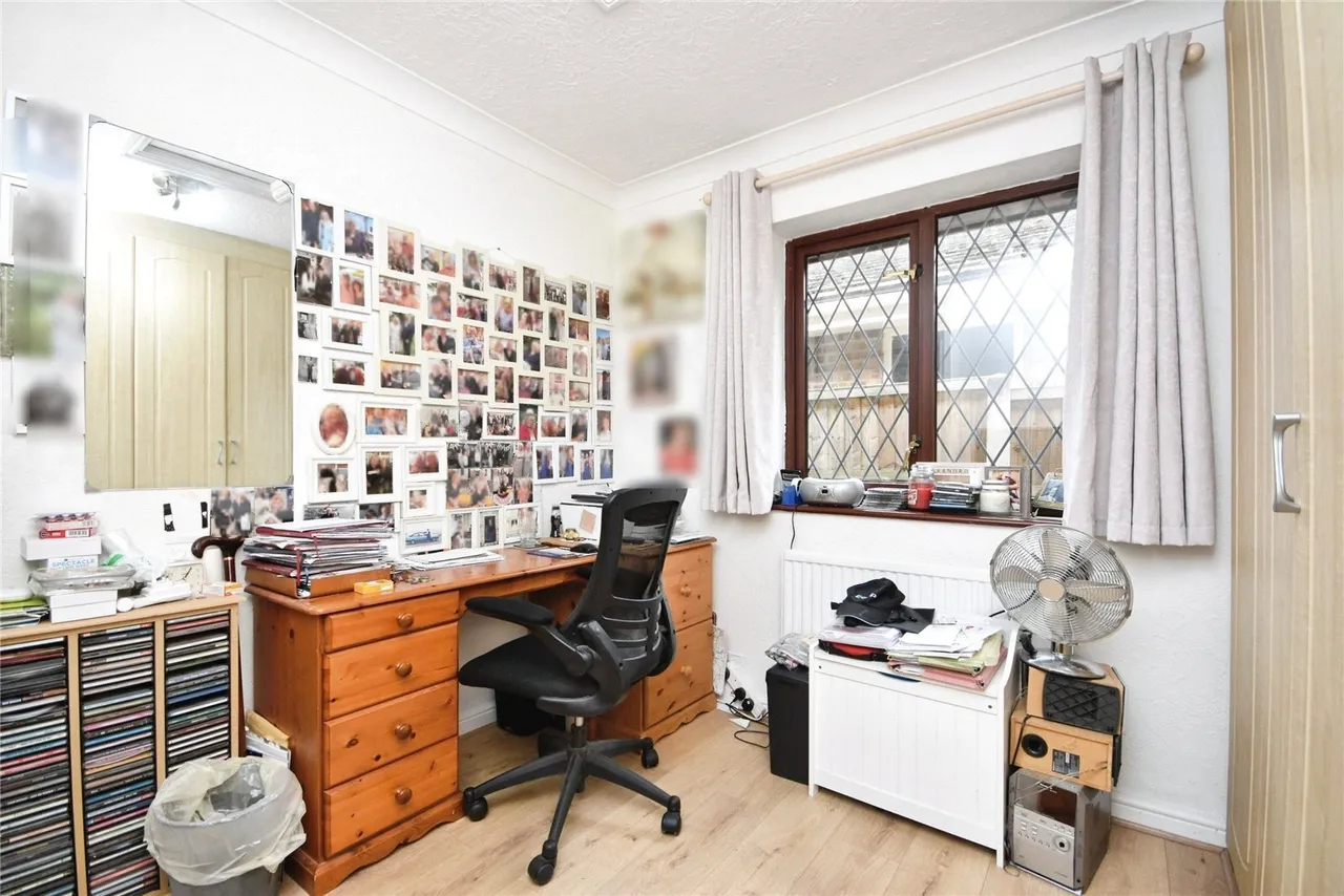 Riverview Gardens, Hullbridge, Hockley, Essex, SS5, photo 11