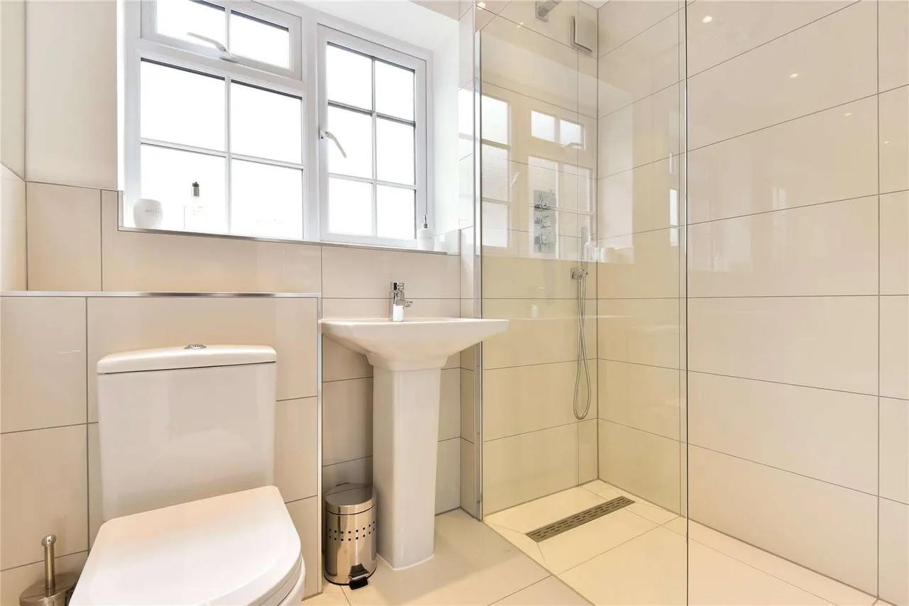 The Dene, Sevenoaks, Kent, TN13 1PB, photo 10