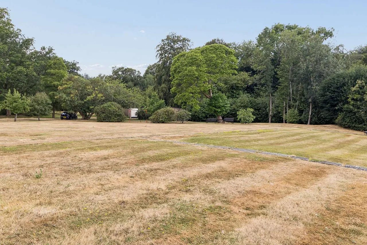 Shardeloes, Missenden Road, Amersham, Buckinghamshire, HP7 0RL, photo 10