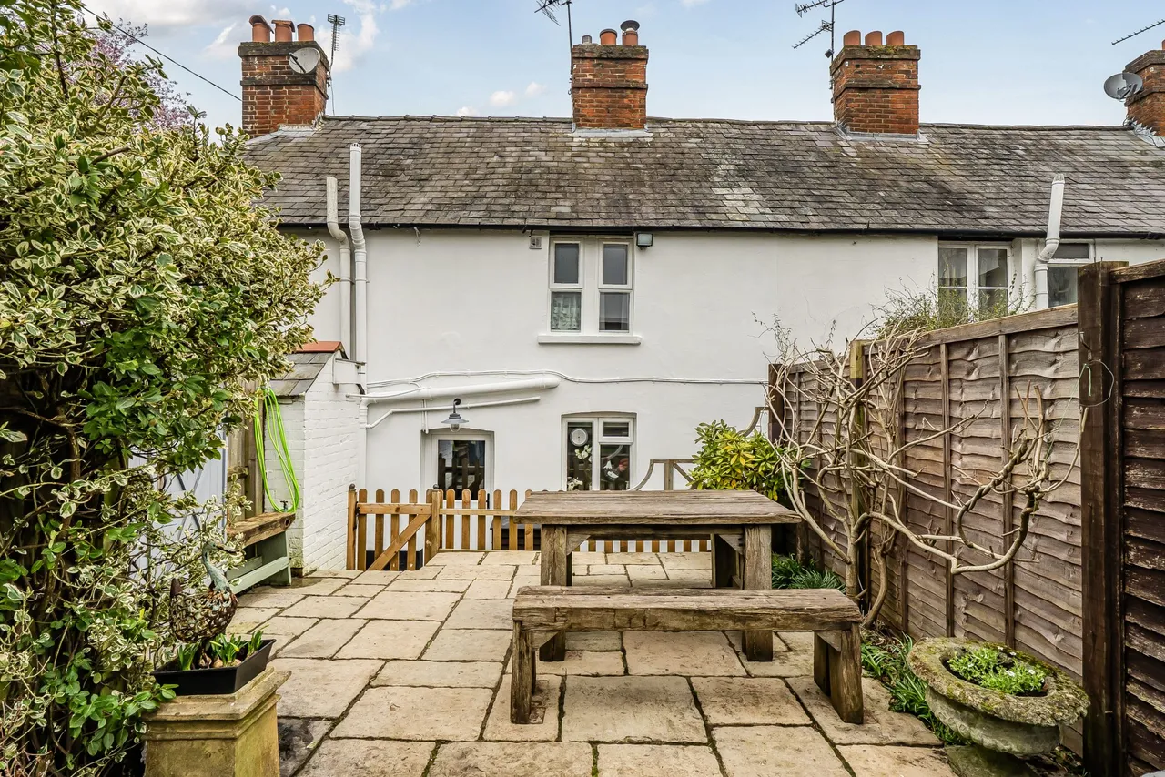 Malthouse Cottages The Street, North Warnborough, Hook, RG29 1BE, photo 13