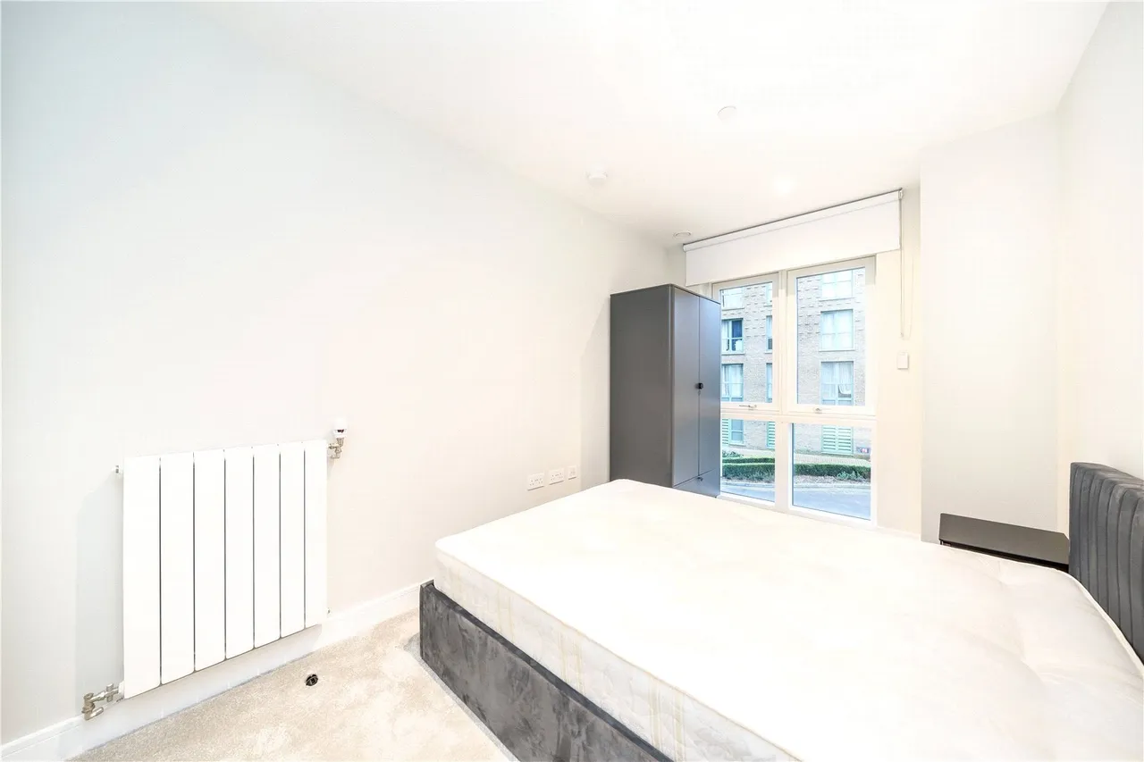 Astell Road, London, SE3 9EH, photo 6