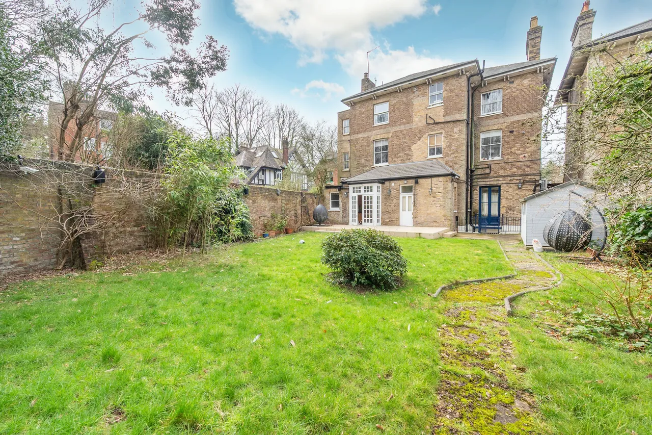 1 Parkside, London Road, Harrow, photo 6