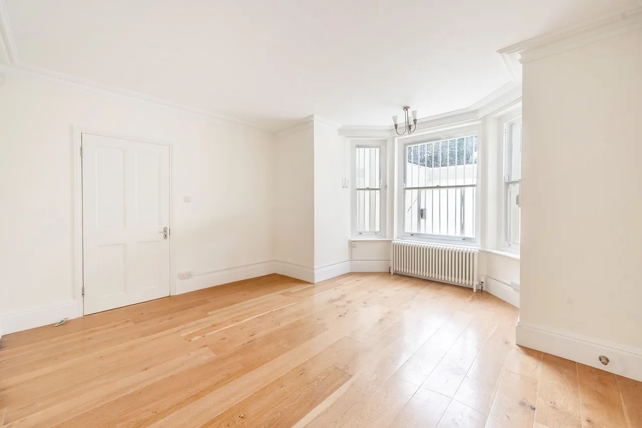 1 Parkside, London Road, Harrow, photo 4
