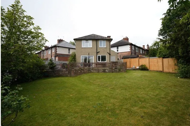 Priory Crescent, Gedling, Nottingham, Nottinghamshire, NG4, photo 16