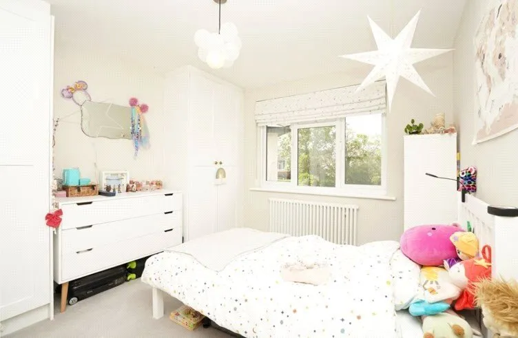 Priory Crescent, Gedling, Nottingham, Nottinghamshire, NG4, photo 7