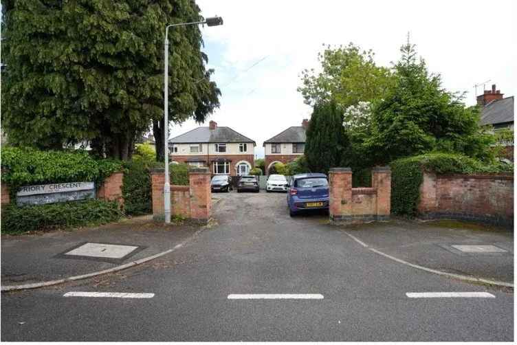 Priory Crescent, Gedling, Nottingham, Nottinghamshire, NG4, photo 21