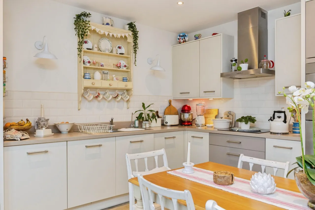 Primrose Drive, Newton Abbot, TQ12, photo 7