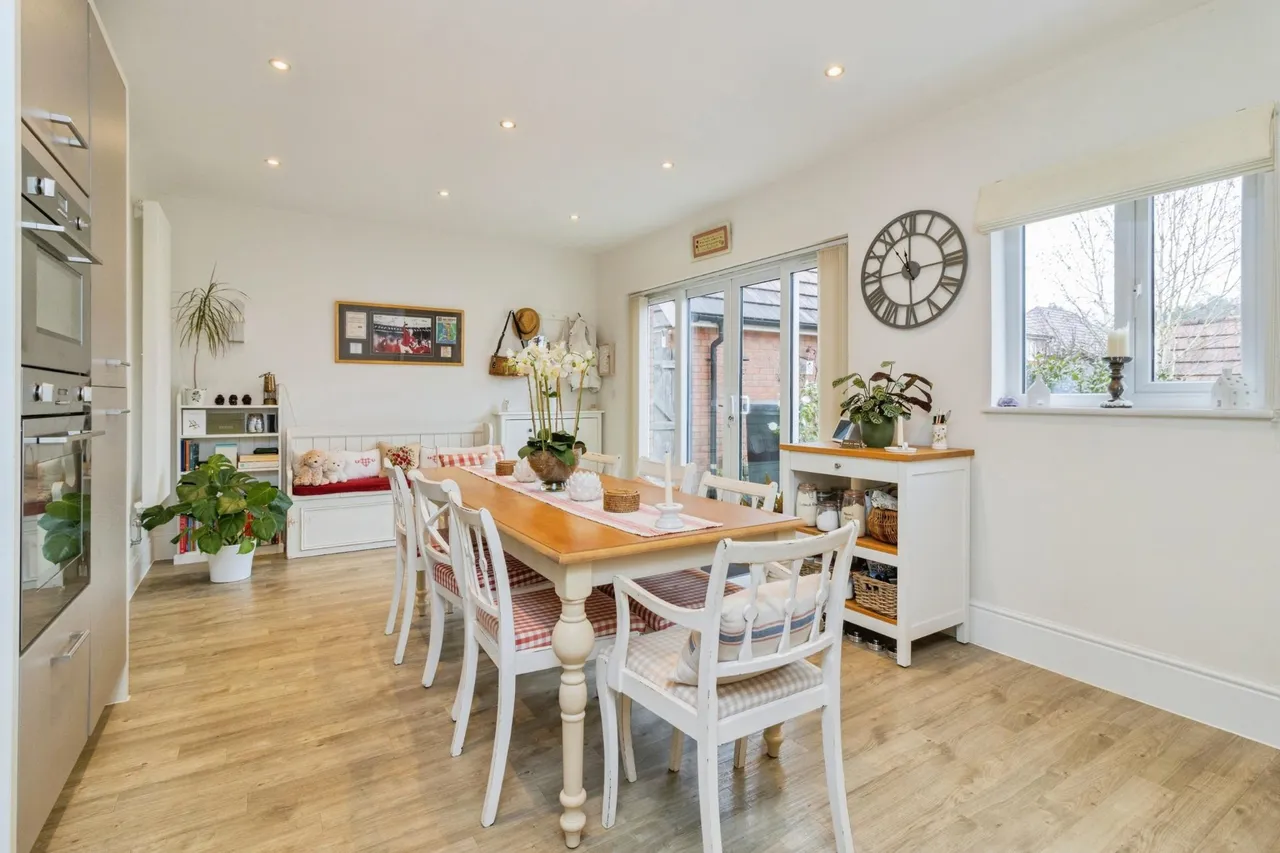 Primrose Drive, Newton Abbot, TQ12, photo 6