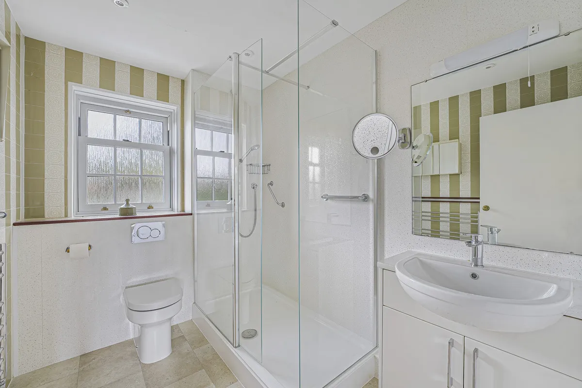 Beckenham, BR3 5BN, photo 24