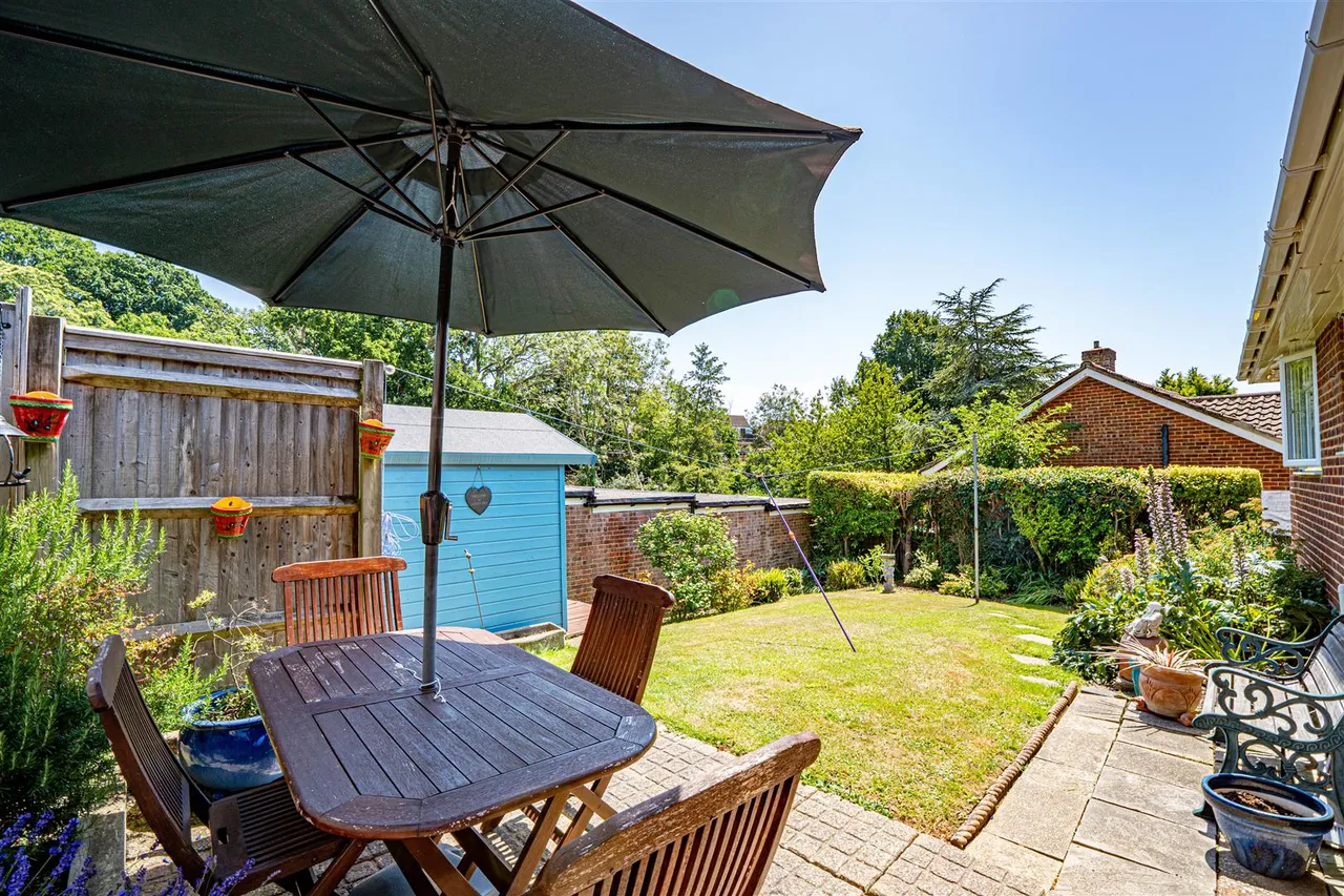 Ashford Road, Hastings, photo 10