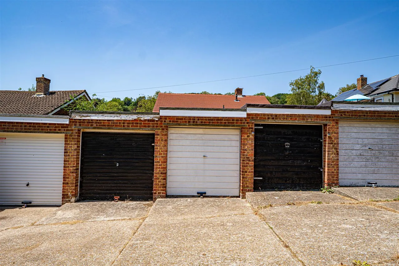 Ashford Road, Hastings, photo 16