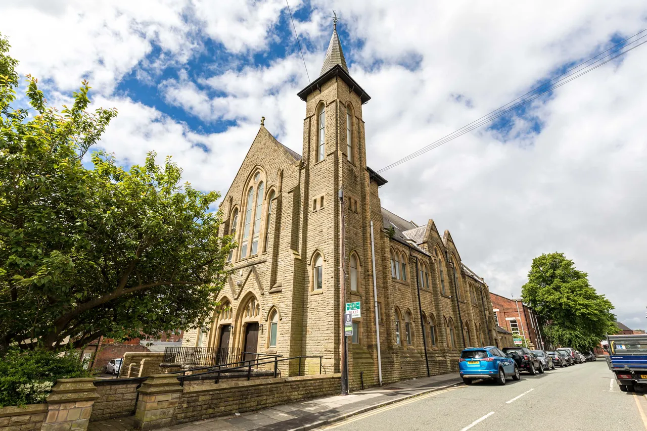 Standishgate, Wigan, WN1, photo 4