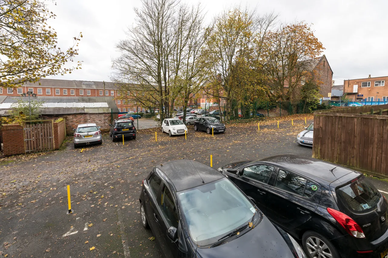 Standishgate, Wigan, WN1, photo 14