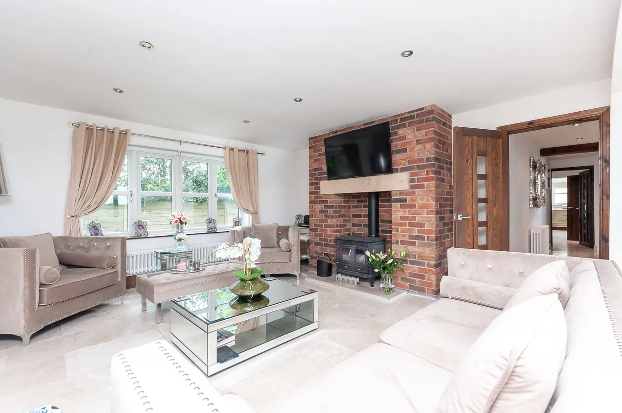 Oven Back Farm Winwick Lane, Croft, Warrington, Warrington, WA3 7EW, photo 9