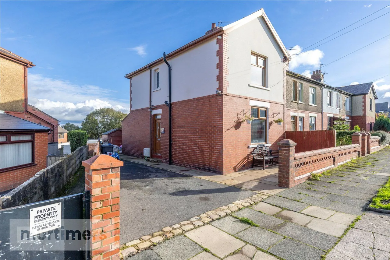 3 bed house for sale, Birtwistle Street, Great Harwood, BB6