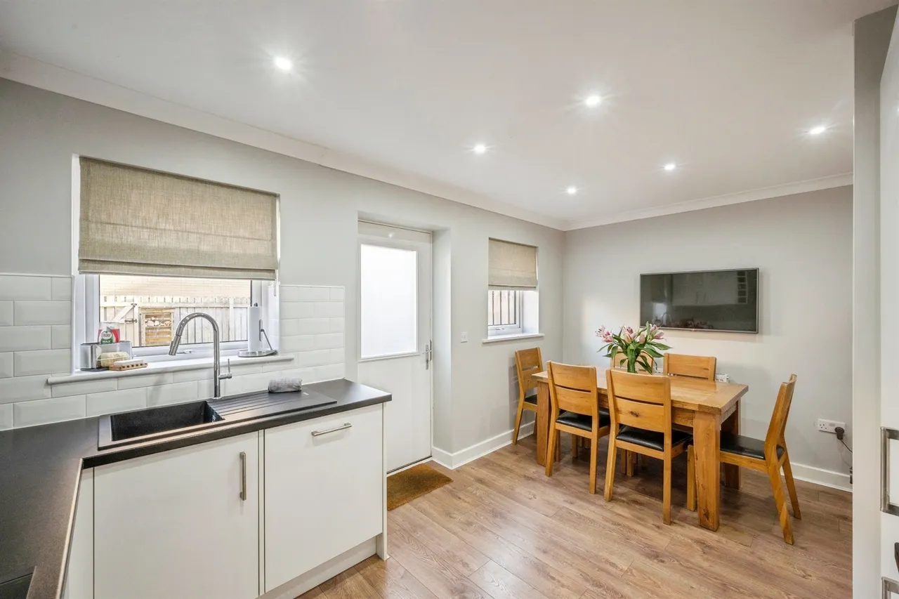 Stables Way, Wath-Upon-Dearne, Rotherham, photo 5