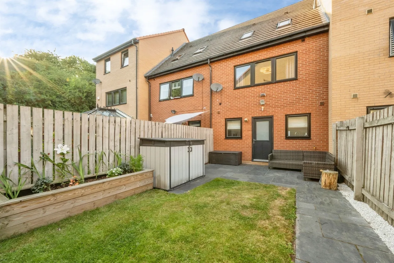 Stables Way, Wath-Upon-Dearne, Rotherham, photo 4