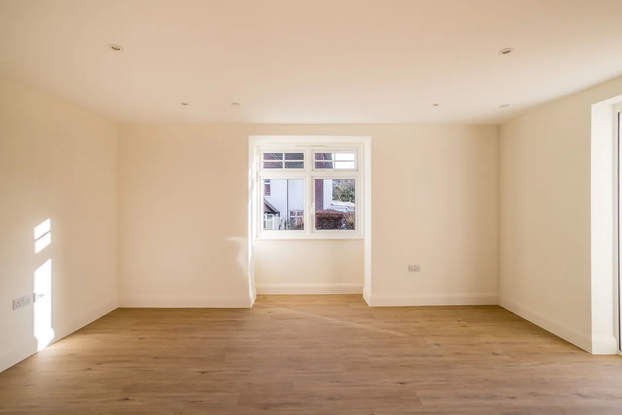 Brambledown Road, Sanderstead, CR2, photo 2