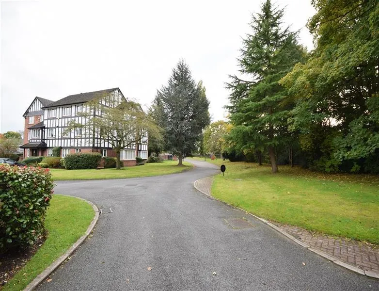 South View Gardens, Cheadle, photo 12