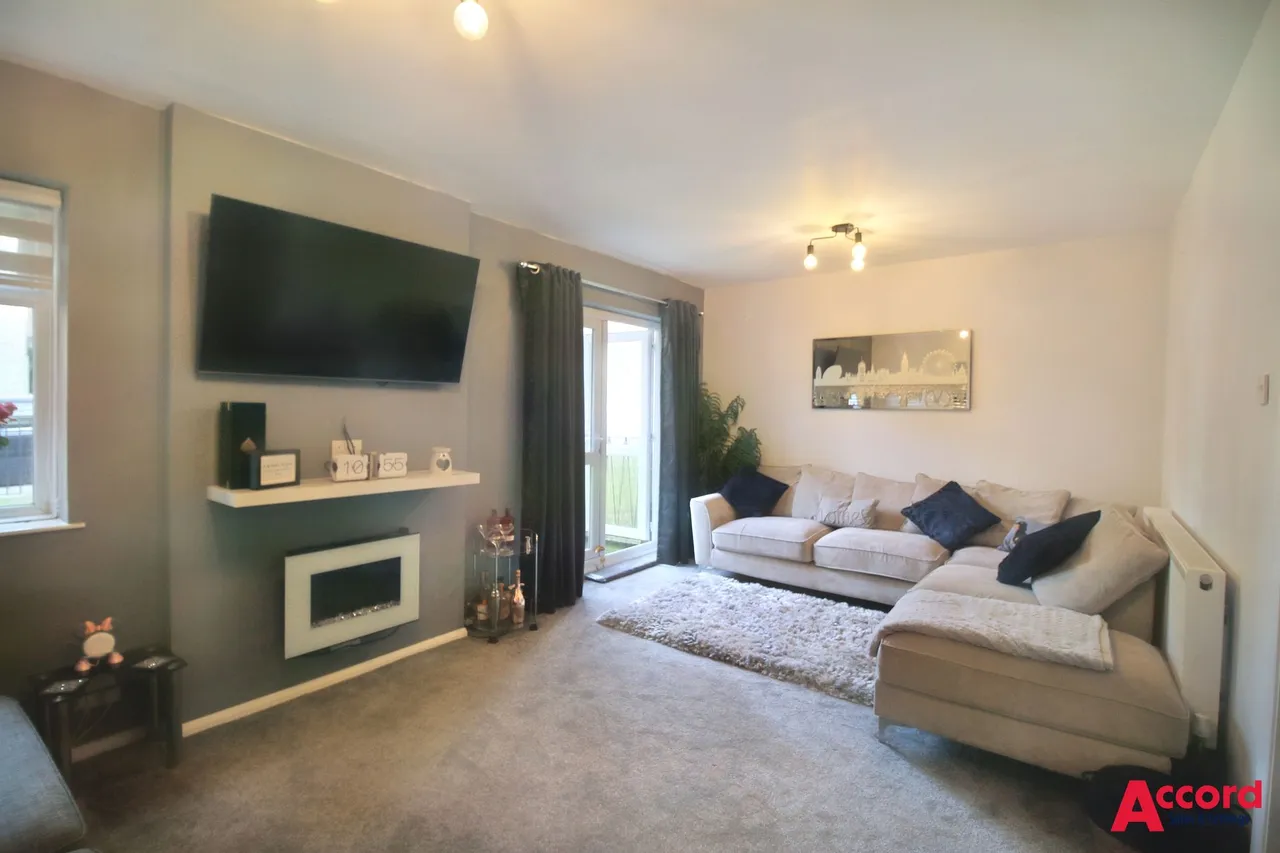 Avon Road, Upminster, RM14, photo 10