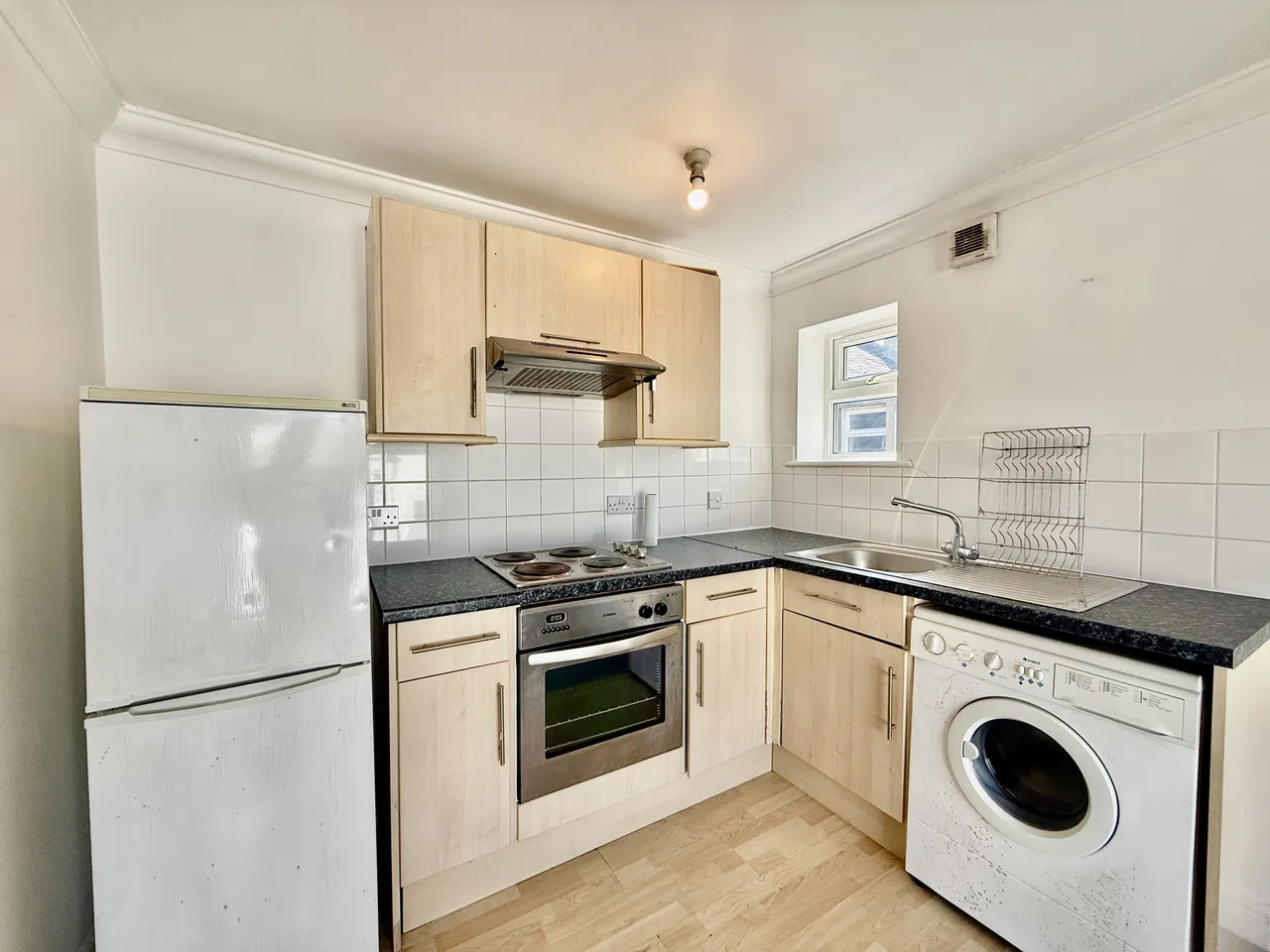 1 bed flat to rent, Alhambra Road, Southsea, PO4