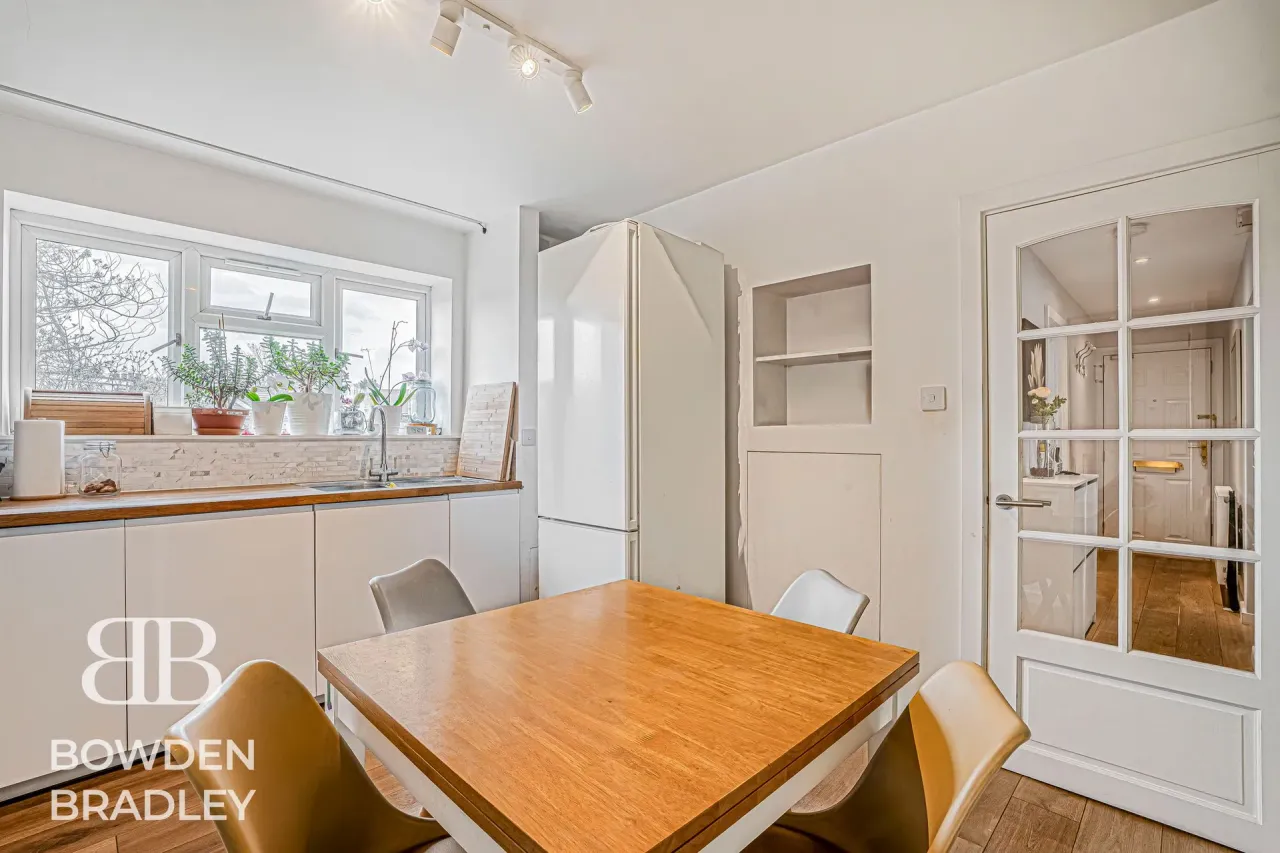 Love Lane, Woodford Green, IG8, photo 8