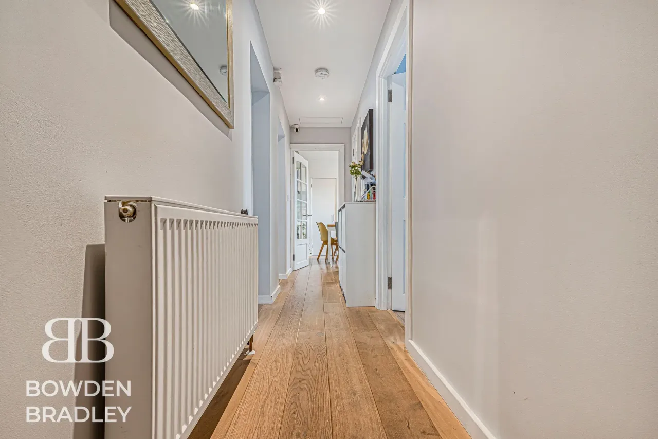 Love Lane, Woodford Green, IG8, photo 9