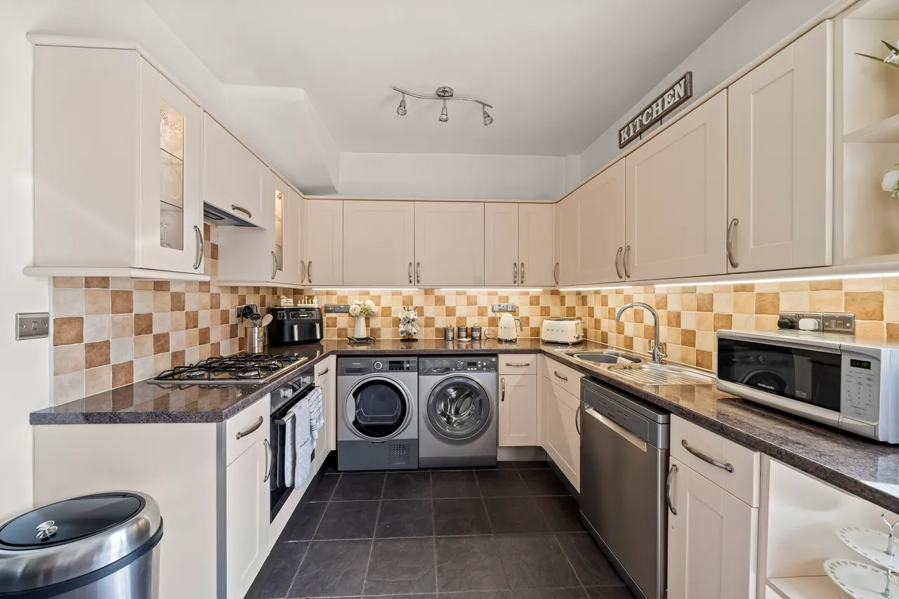 Sandringham Road, Worcester Park, KT4, photo 6