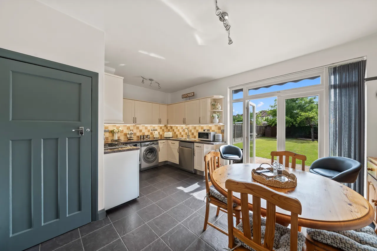 Sandringham Road, Worcester Park, KT4, photo 4