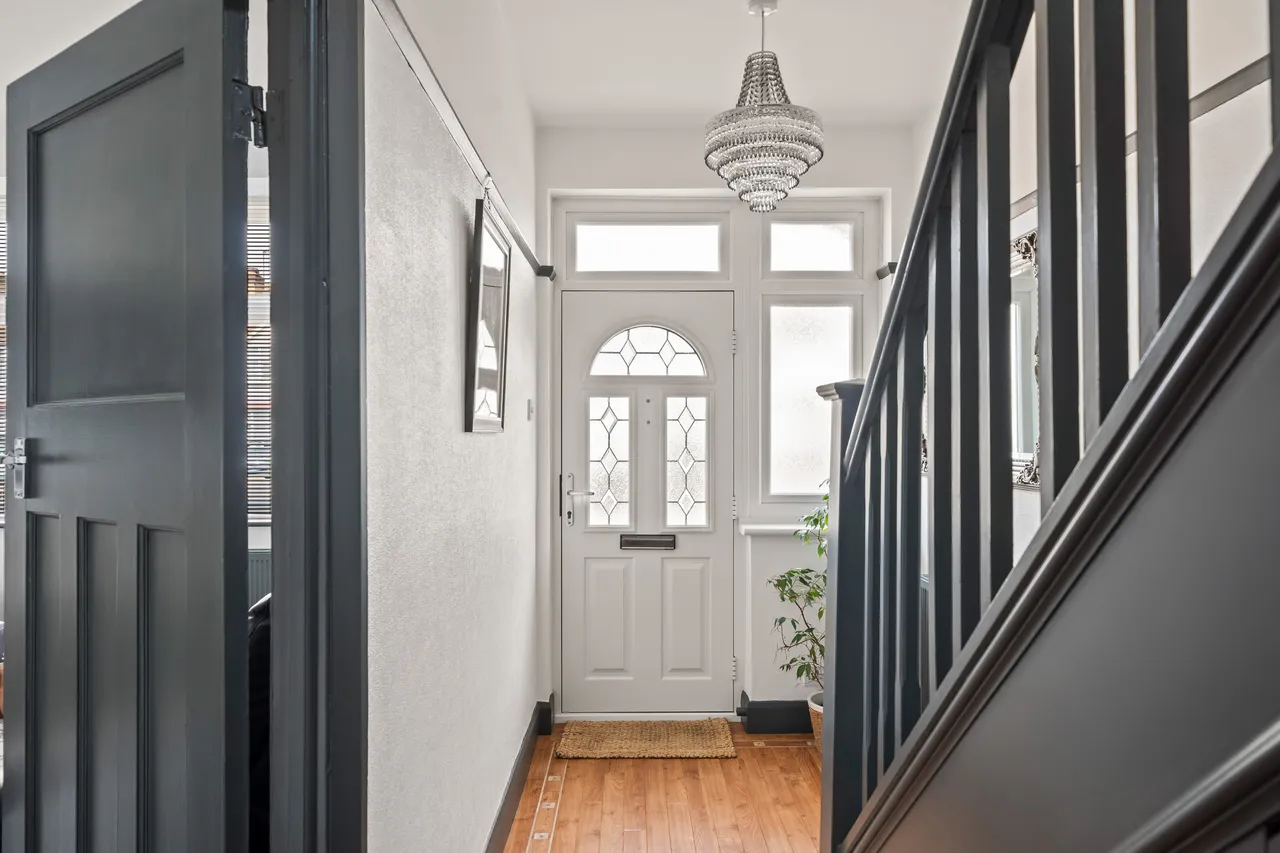 Sandringham Road, Worcester Park, KT4, photo 2