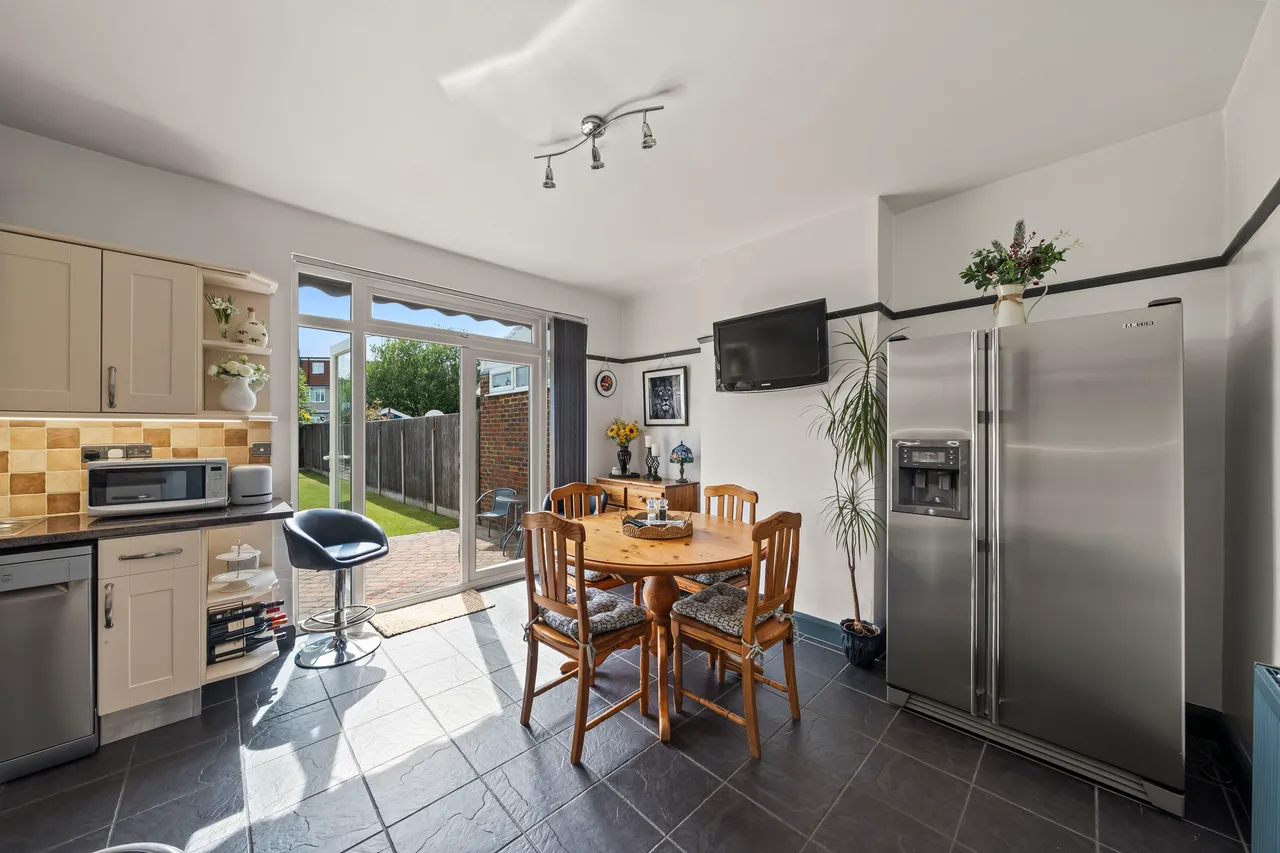Sandringham Road, Worcester Park, KT4, photo 5