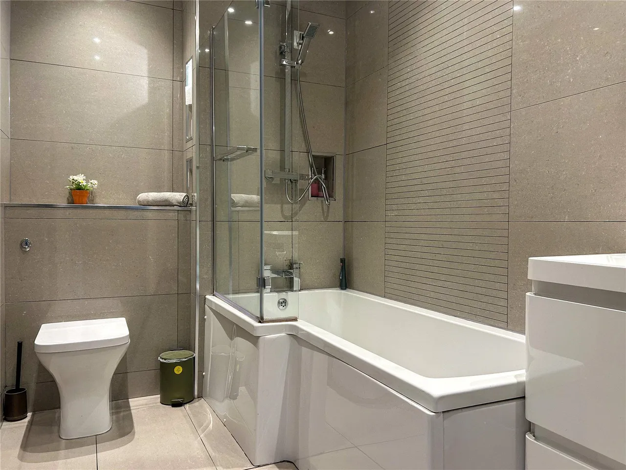 Sandal Street, Miles Platting, M40, photo 16