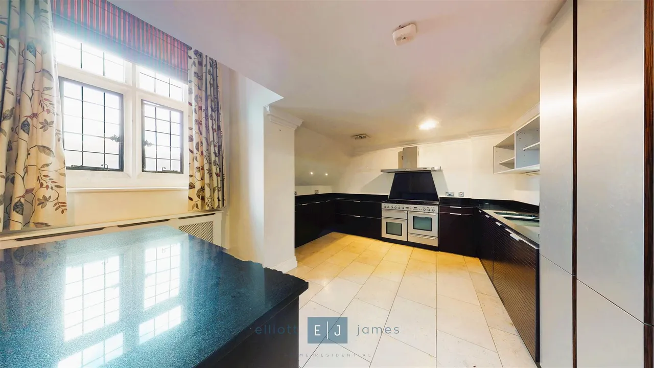 Hill Hall, Theydon Mount, CM16, photo 7