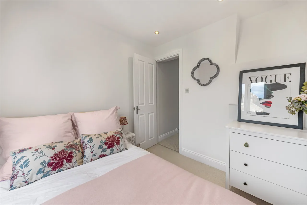 Wandsworth Bridge Road, Fulham, London, SW6, photo 9