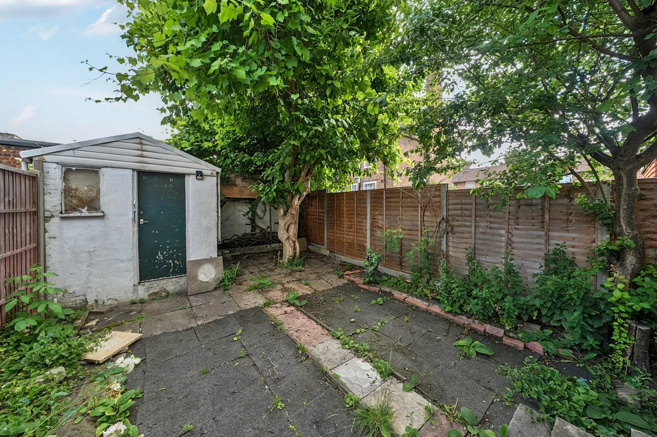 Castillon Road, SE6, photo 11