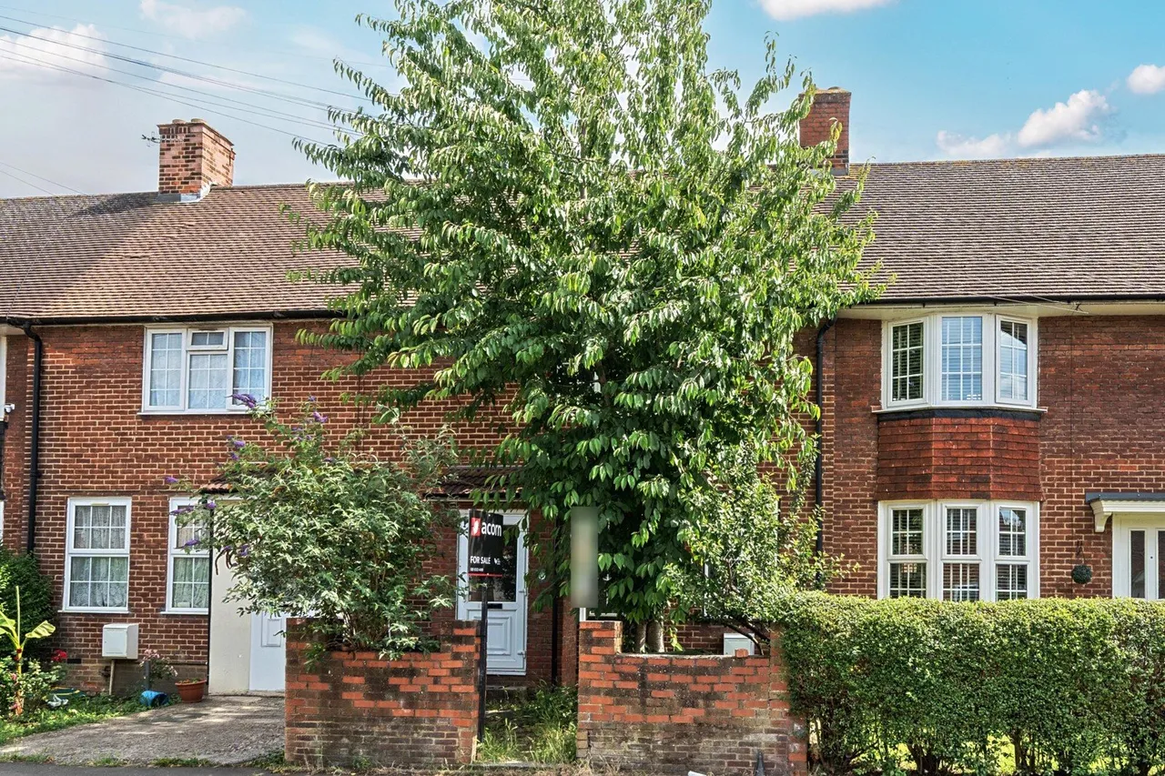 3 bed house for sale — Castillon Road, SE6