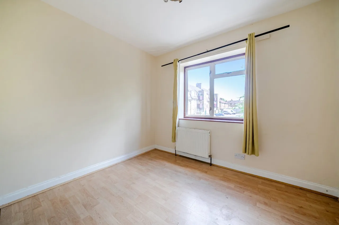 Castillon Road, SE6, photo 6