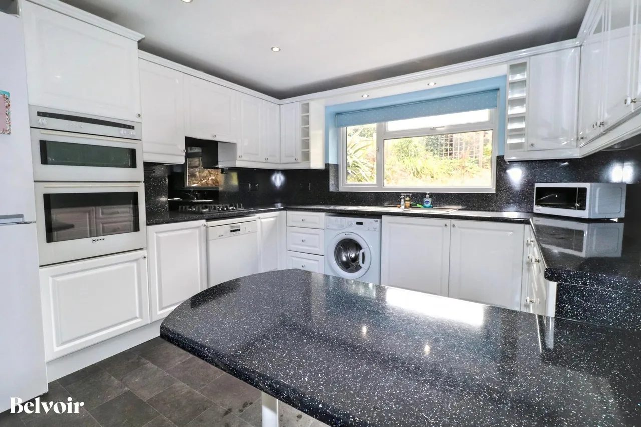 Frank Road, Ely, CF5, photo 17