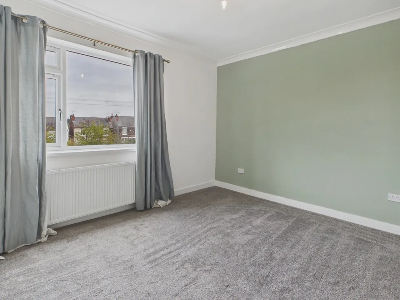 Wharf Lane, Staveley, S43, photo 11