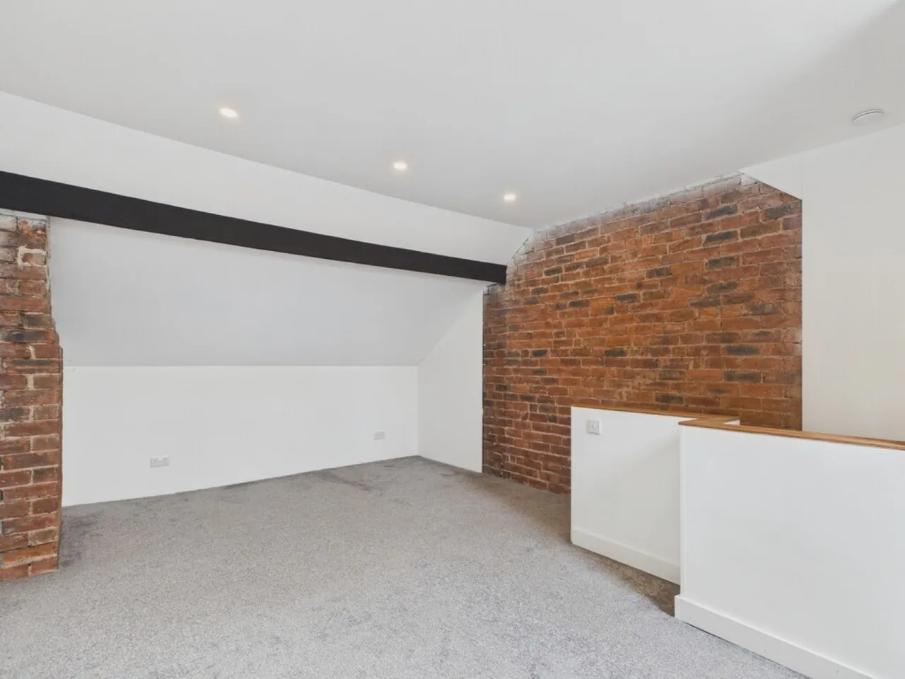 Wharf Lane, Staveley, S43, photo 17